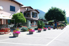  Albergo Baffo  Киуро